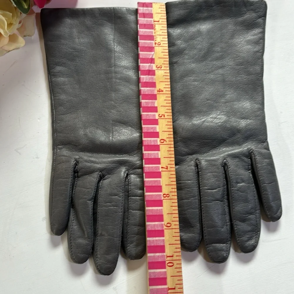 Fownes Women's Genuine Gray Leather Gloves Acrylic Lined - SIZE: 7 vintage